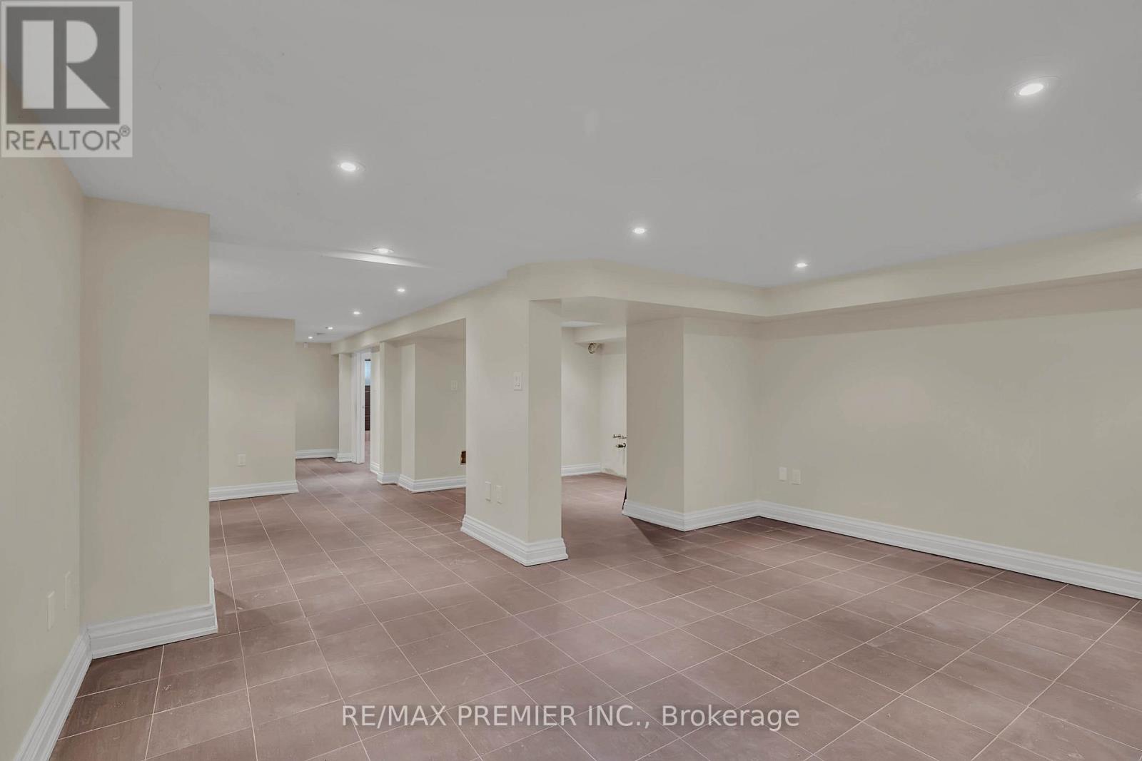 215 Grace Street, Toronto, Ontario  M6G 3A7 - Photo 35 - C12971848