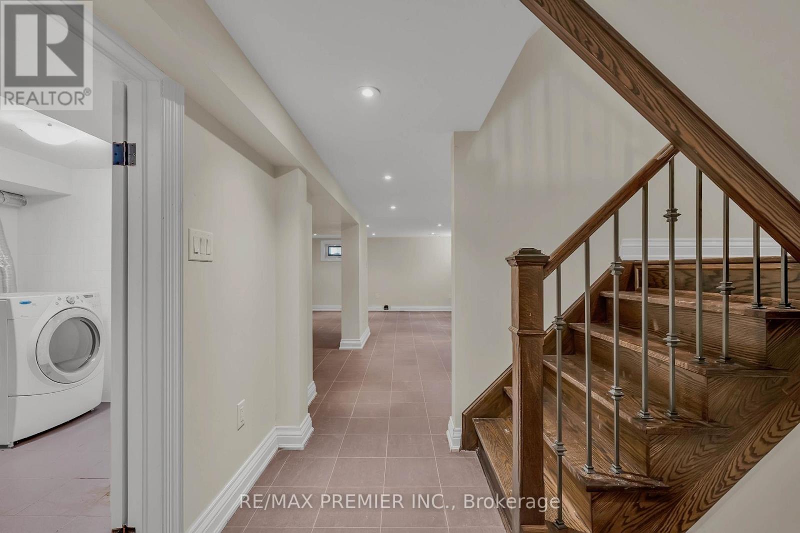 215 Grace Street, Toronto, Ontario  M6G 3A7 - Photo 31 - C12971848