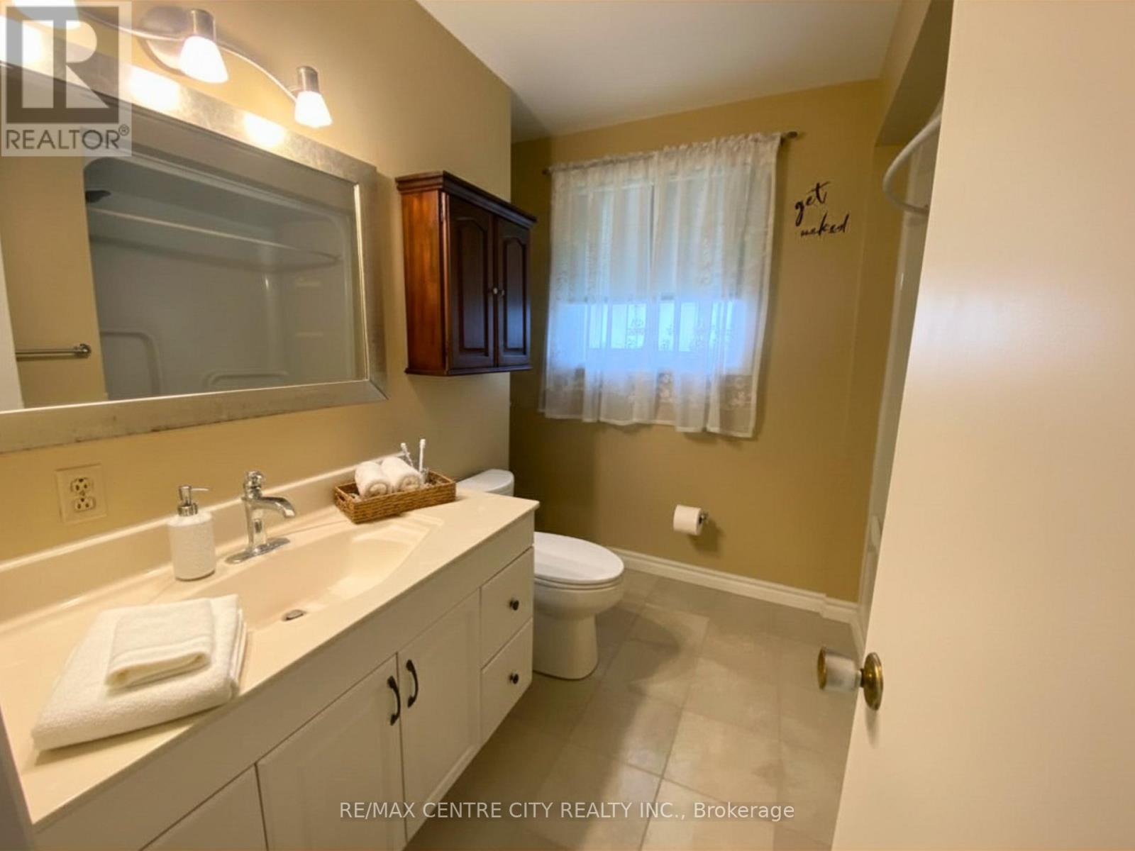 186 Centre Street, St. Thomas, Ontario  N5R 3A4 - Photo 11 - X12761786