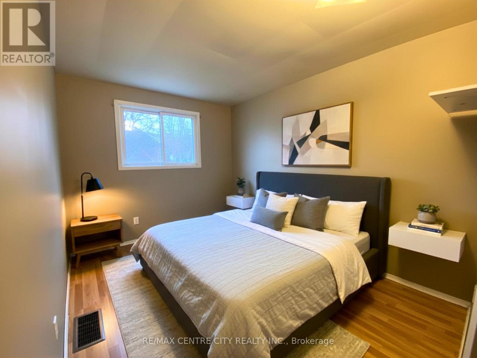 186 Centre Street, St. Thomas, Ontario  N5R 3A4 - Photo 13 - X12761786