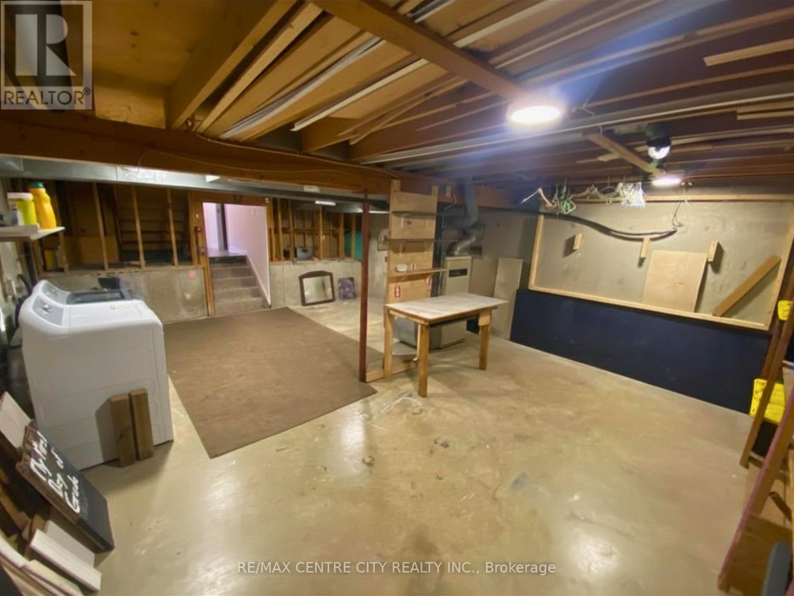 186 Centre Street, St. Thomas, Ontario  N5R 3A4 - Photo 23 - X12761786