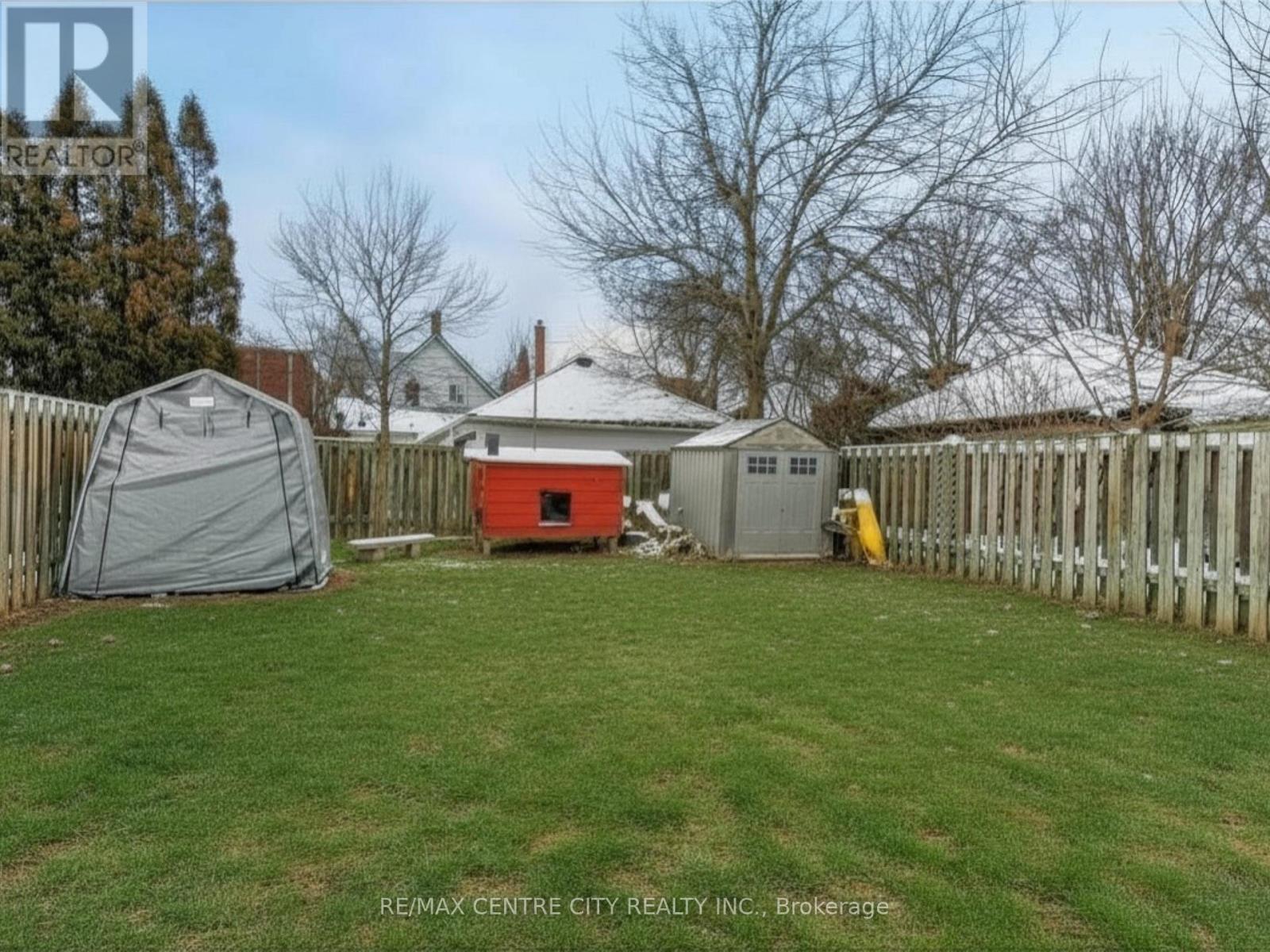 186 Centre Street, St. Thomas, Ontario  N5R 3A4 - Photo 25 - X12761786