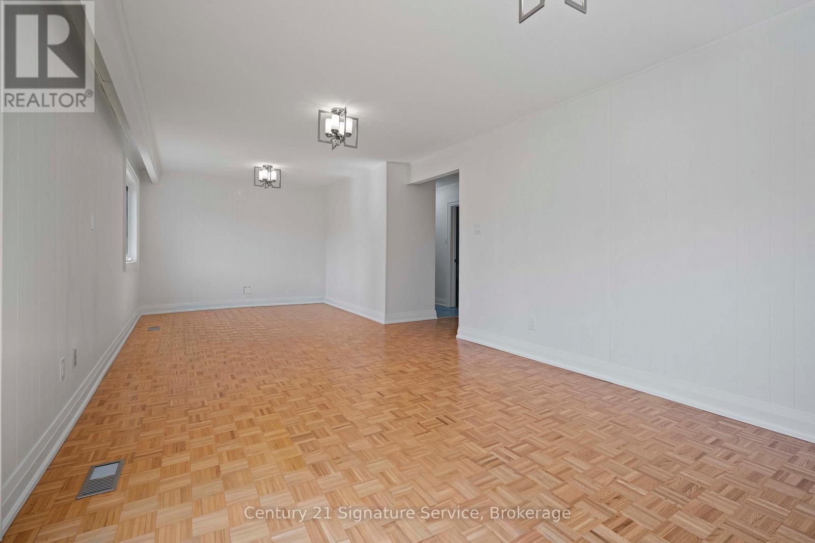 2362 Denise Road, Mississauga, Ontario  L4X 1J4 - Photo 28 - W12981388