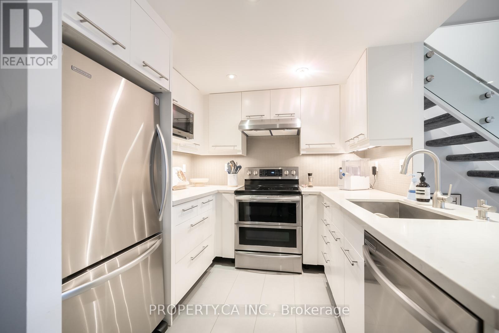 A5 - 142 Pears Avenue, Toronto, Ontario  M5R 1T2 - Photo 5 - C12982990