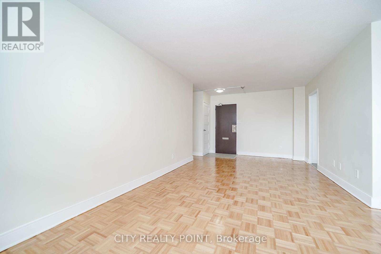 906 - 6200 Bathurst Street, Toronto, Ontario  M2R 2A3 - Photo 9 - C12983076