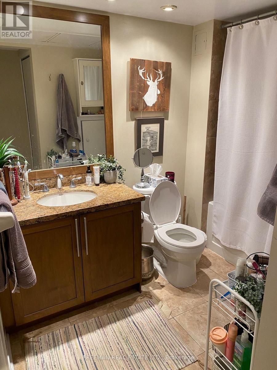 28 - 217 St. George Street, Toronto, Ontario  M5R 3S7 - Photo 8 - C12983156