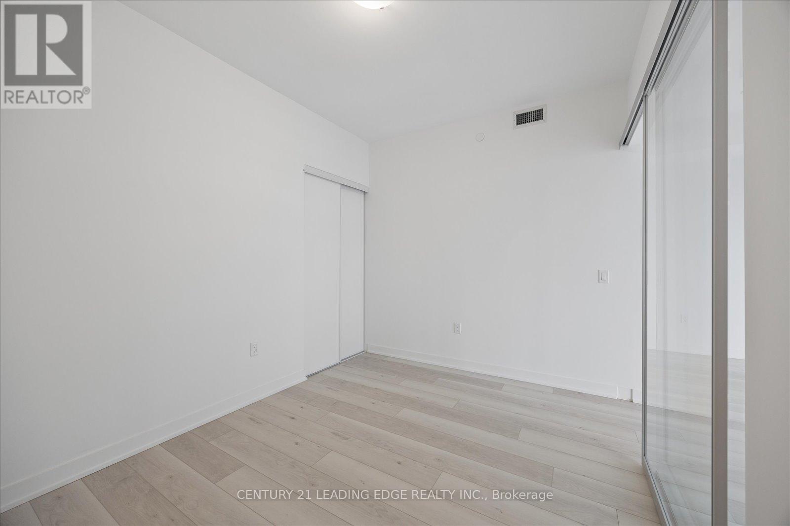 3702 - 634 Church Street, Toronto, Ontario  M4Y 0G9 - Photo 11 - C12983212