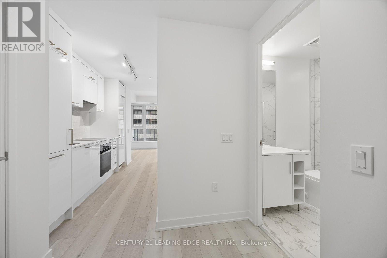 3702 - 634 Church Street, Toronto, Ontario  M4Y 0G9 - Photo 14 - C12983212