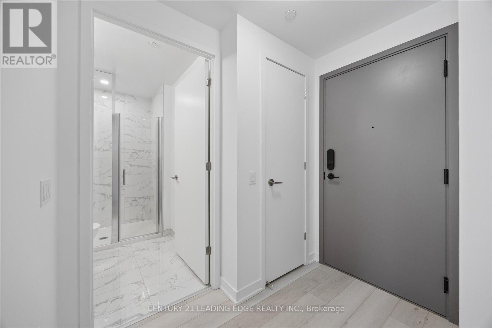 3702 - 634 Church Street, Toronto, Ontario  M4Y 0G9 - Photo 4 - C12983212