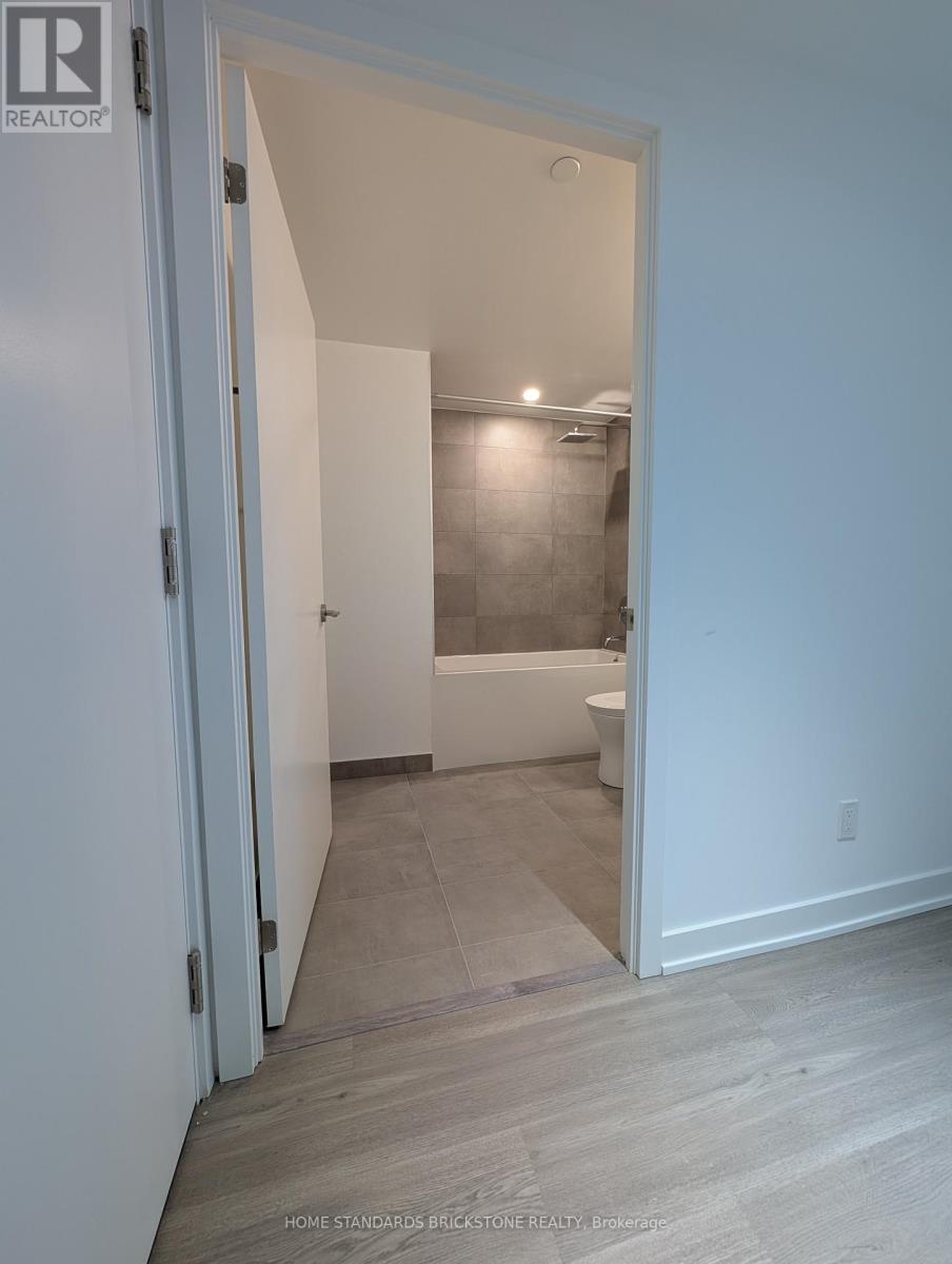 2505 - 8 Wellesley Street W, Toronto, Ontario  M4Y 0J5 - Photo 16 - C12983222