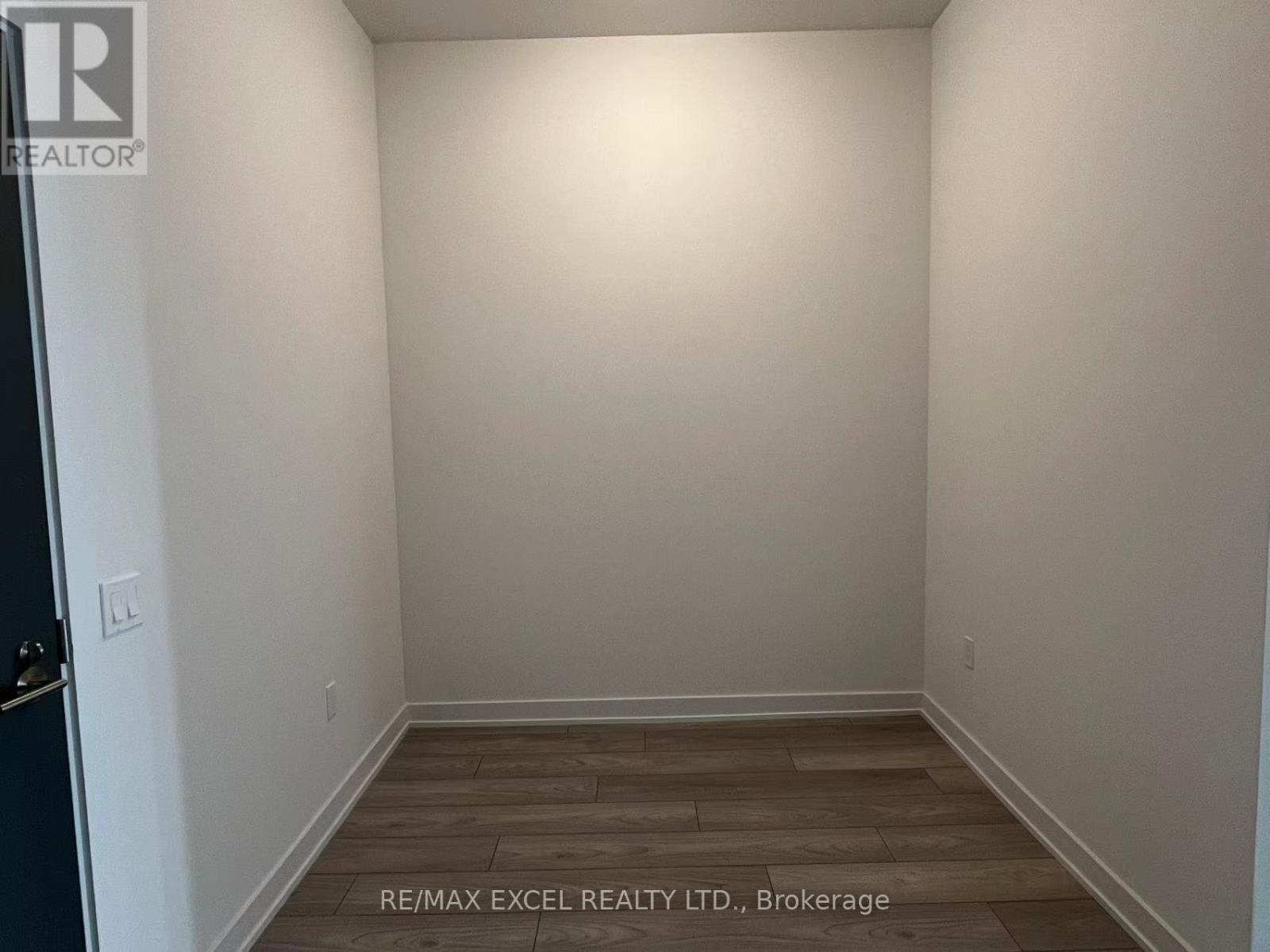 225 - 5858 Yonge Street, Toronto, Ontario  M2M 0C6 - Photo 4 - C12983250