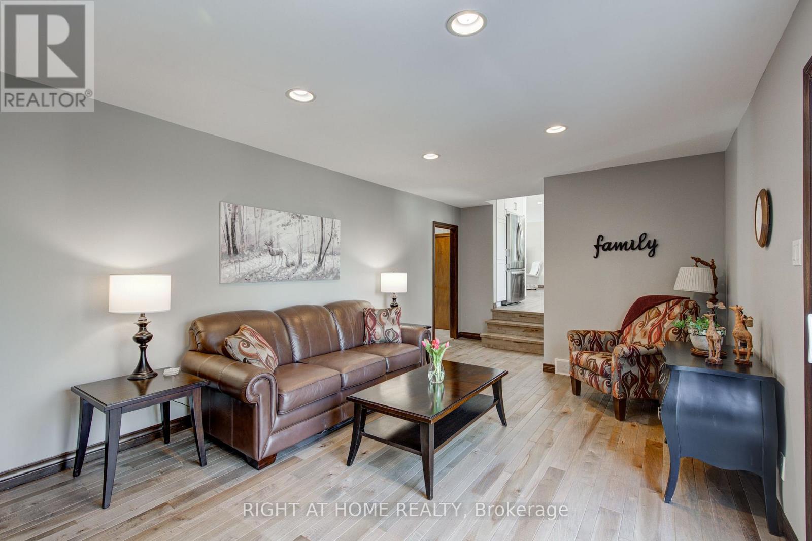 114 Cowan Crescent, London South, Ontario  N6C 2V7 - Photo 23 - X12843550