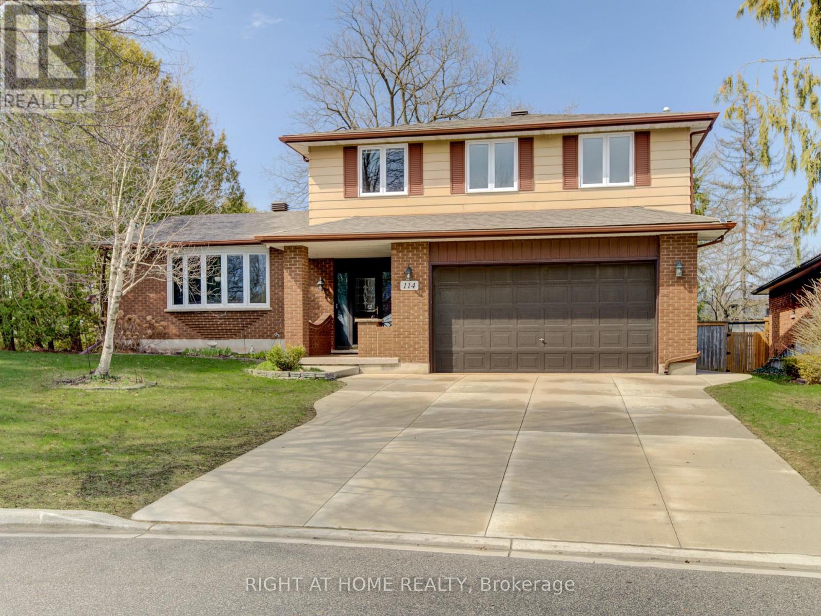 114 COWAN CRESCENT, London South, Ontario