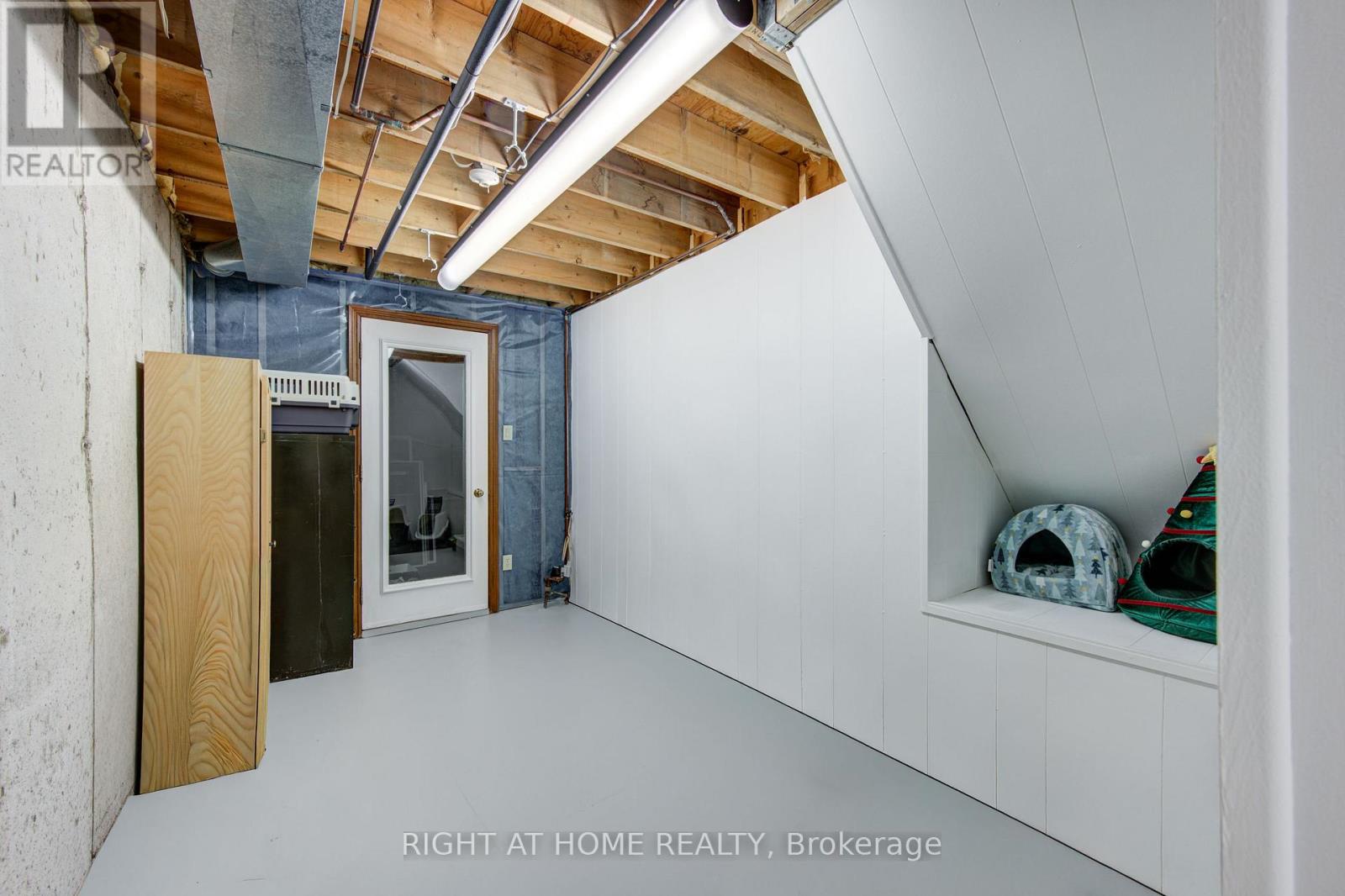 114 Cowan Crescent, London South, Ontario  N6C 2V7 - Photo 38 - X12843550