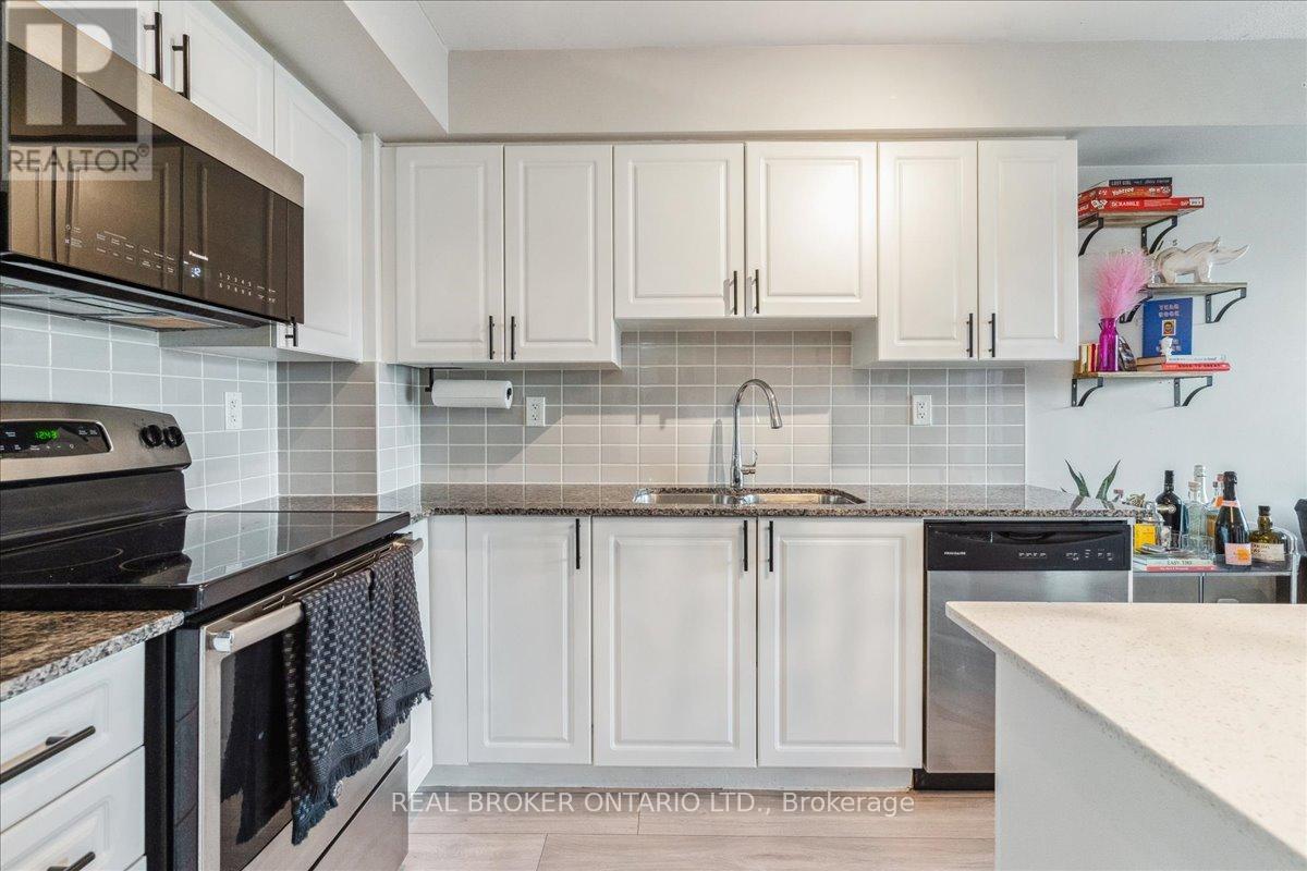 401 - 1215 Bayly Street, Pickering, Ontario  L1W 1L7 - Photo 7 - E12983002