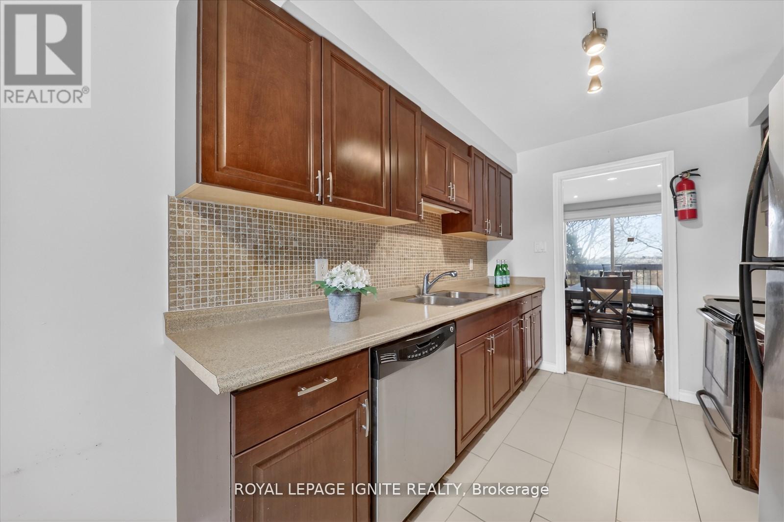 13a - 1360 Glenanna Road, Pickering, Ontario  L1V 2T5 - Photo 12 - E12983054