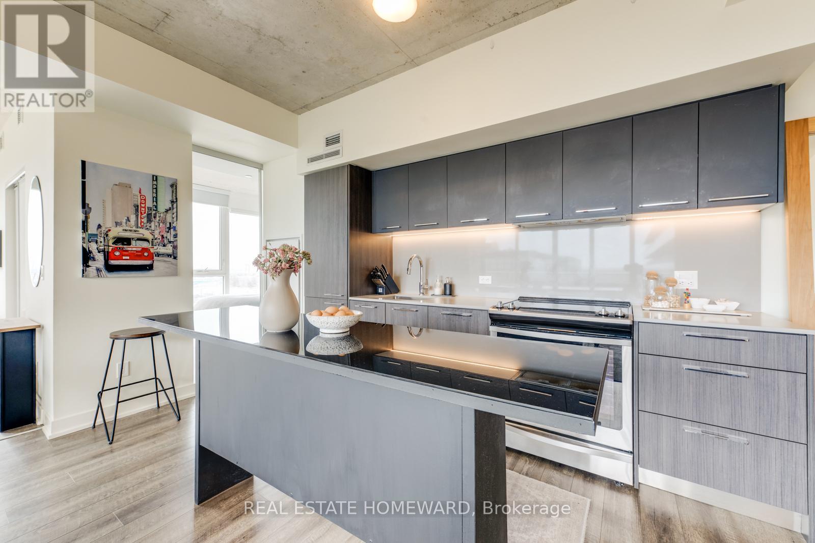 Suite 704 - 25 Baseball Place, Toronto, Ontario  M4M 0E7 - Photo 14 - E12983130