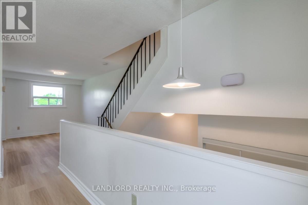 15 - 2830 Midland Avenue, Toronto, Ontario  M1S 1S4 - Photo 11 - E12983262