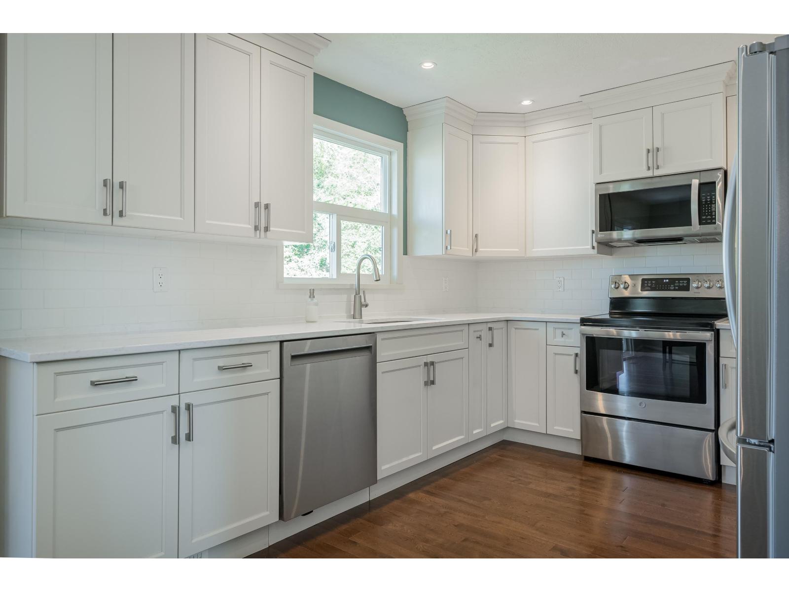 35327 Sandy Hill Crescent, Abbotsford, British Columbia  V3G 1H9 - Photo 13 - R3109031