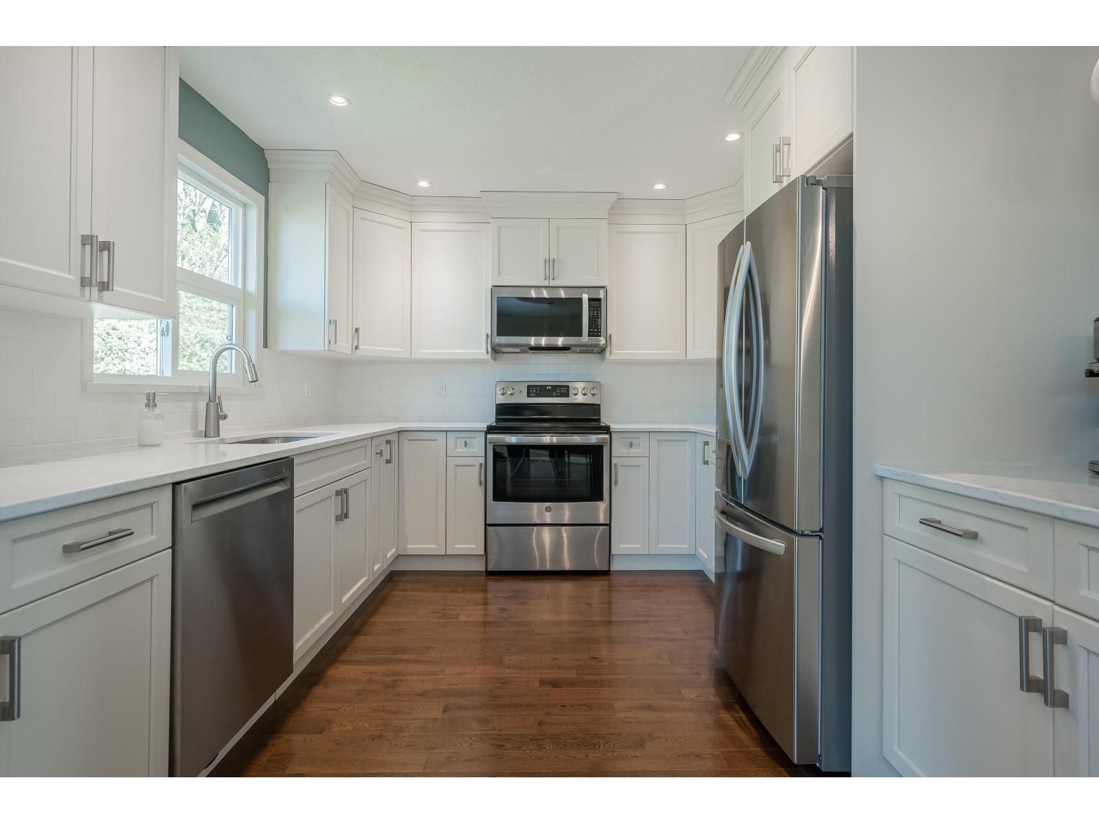 35327 Sandy Hill Crescent, Abbotsford, British Columbia  V3G 1H9 - Photo 14 - R3109031