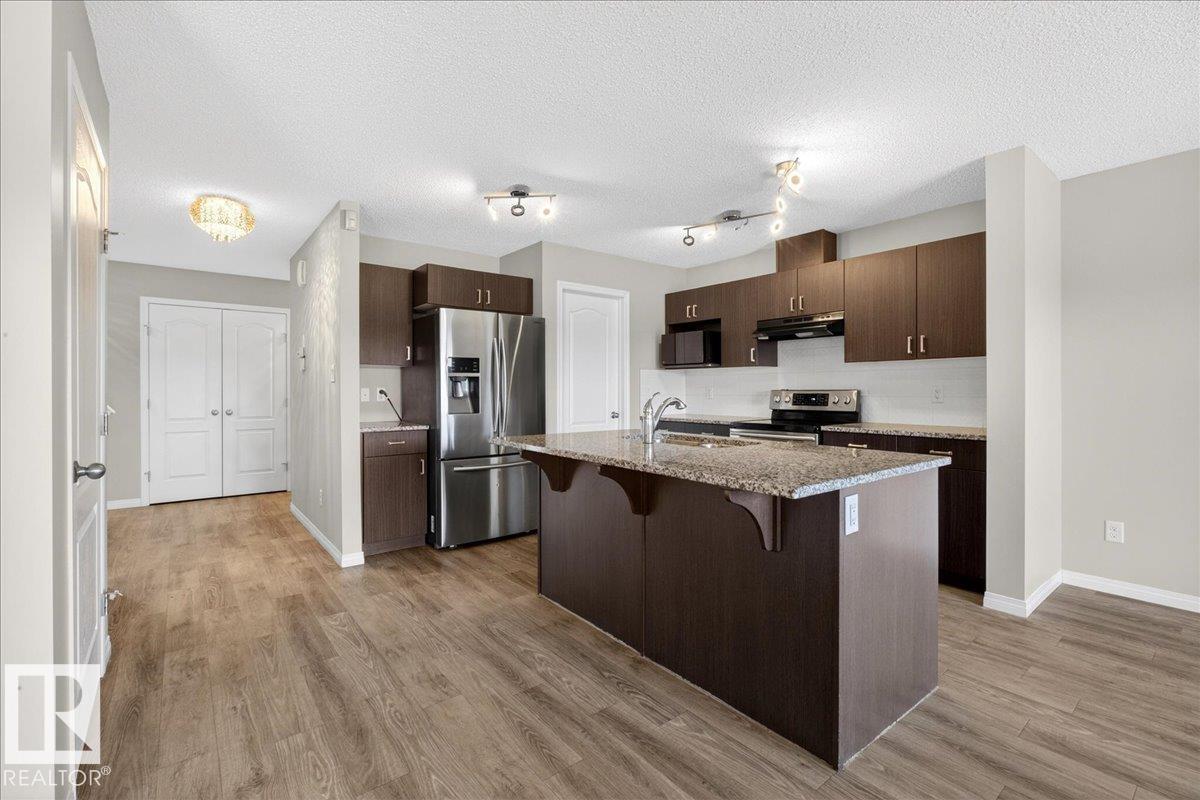 17023 38 St Nw Nw, Edmonton, Alberta  T5Y 3S1 - Photo 10 - E4481111