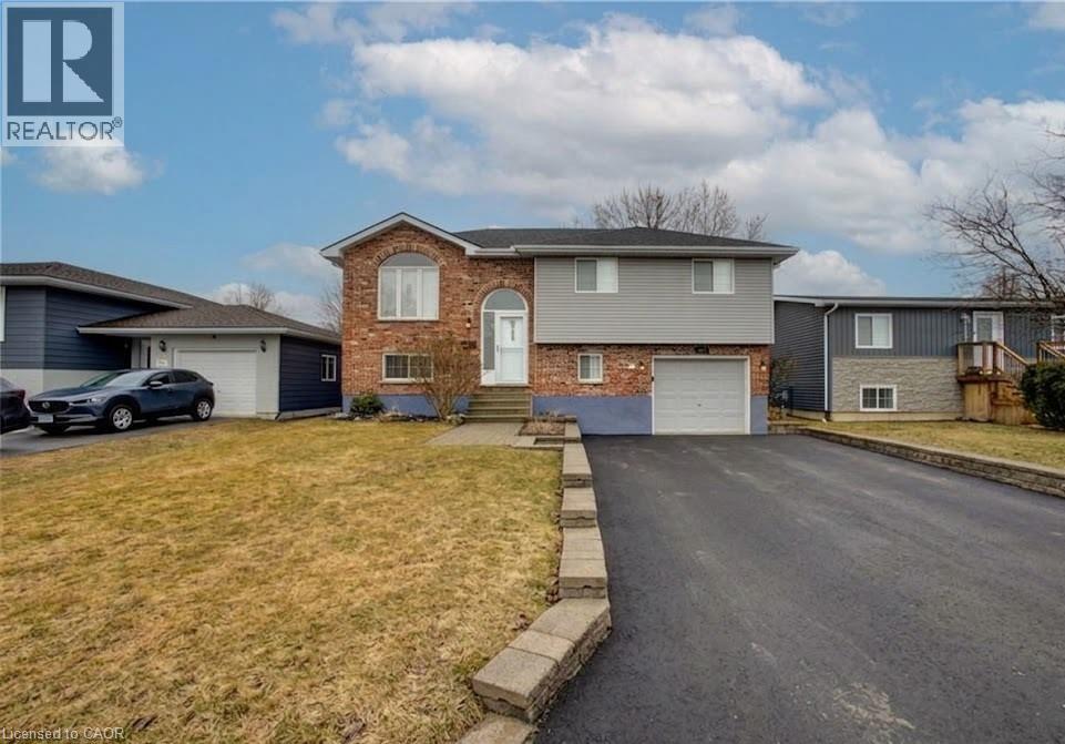 647 Kennard Crescent, Kincardine, Ontario N2Z 1T4 - Photo 3 - 40814315