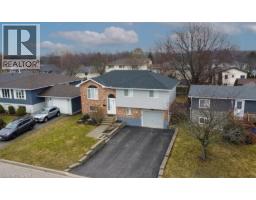 647 KENNARD Crescent, Kincardine, Ontario