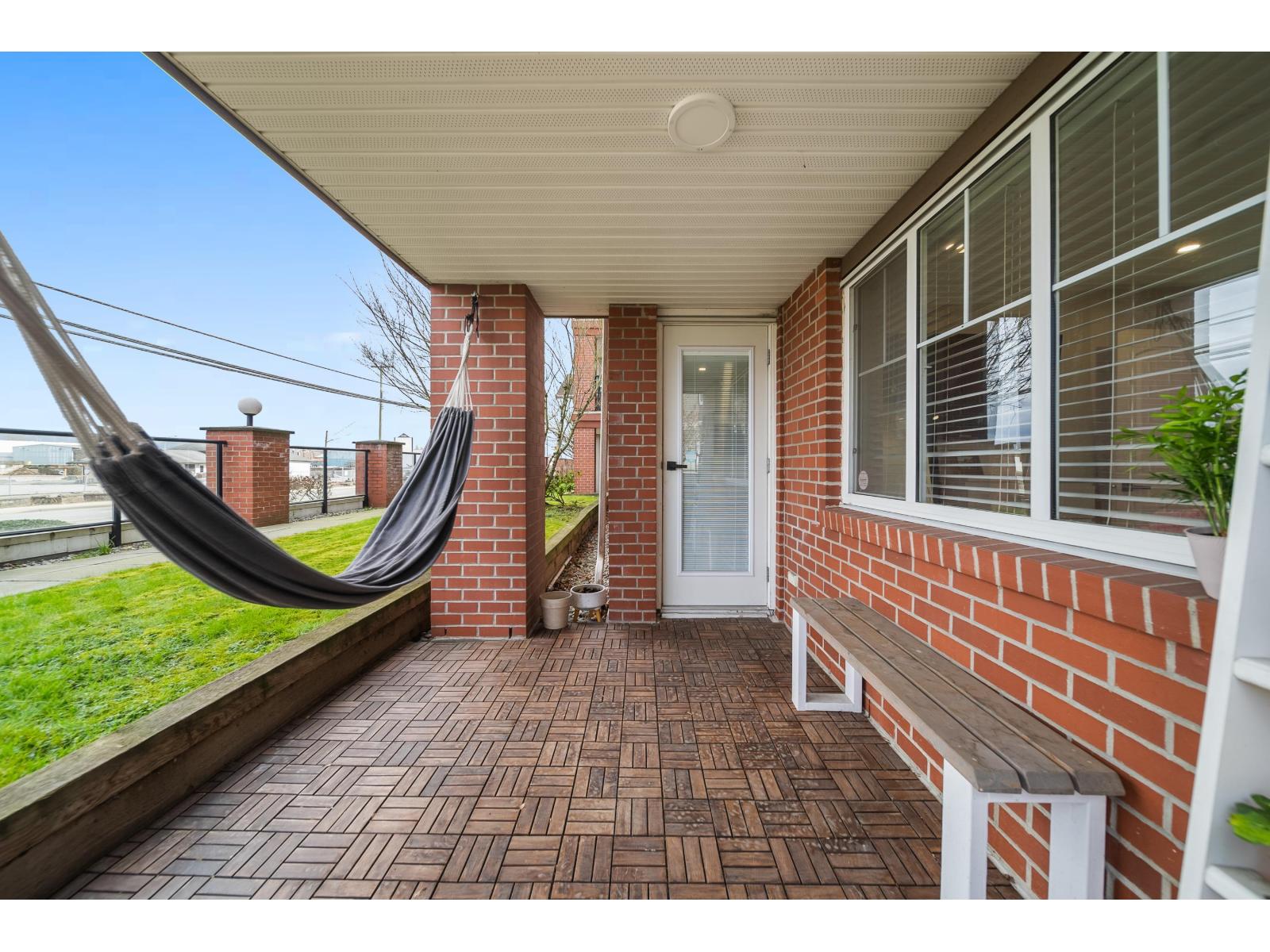 104 19774 56 Avenue, Langley, British Columbia  V3A 3X6 - Photo 6 - R3109217