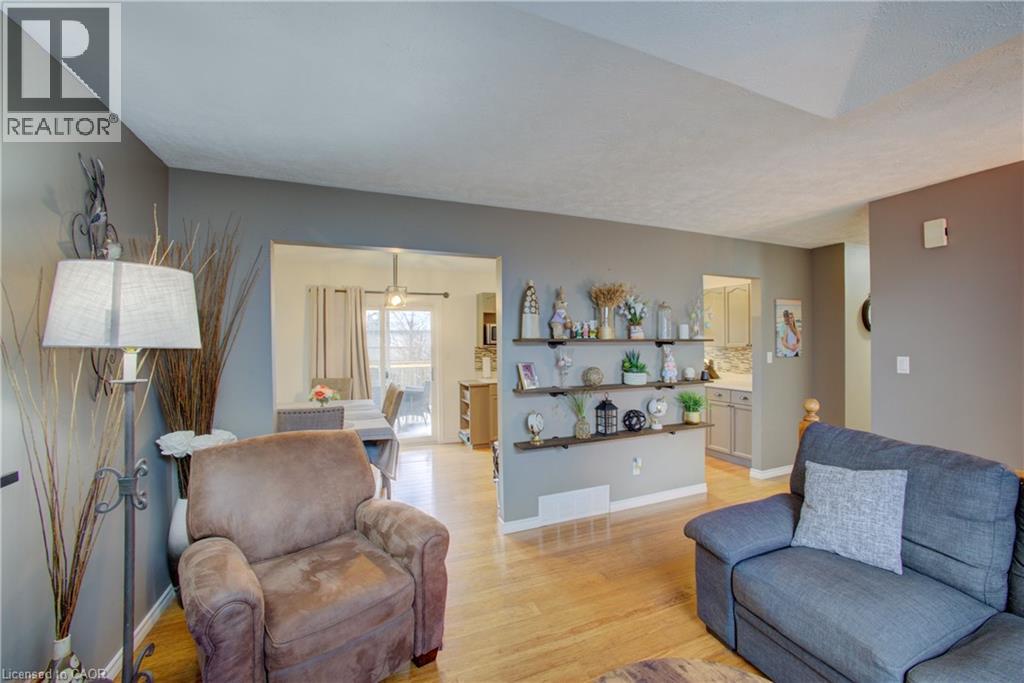 647 Kennard Crescent, Kincardine, Ontario N2Z 1T4 - Photo 8 - 40814315