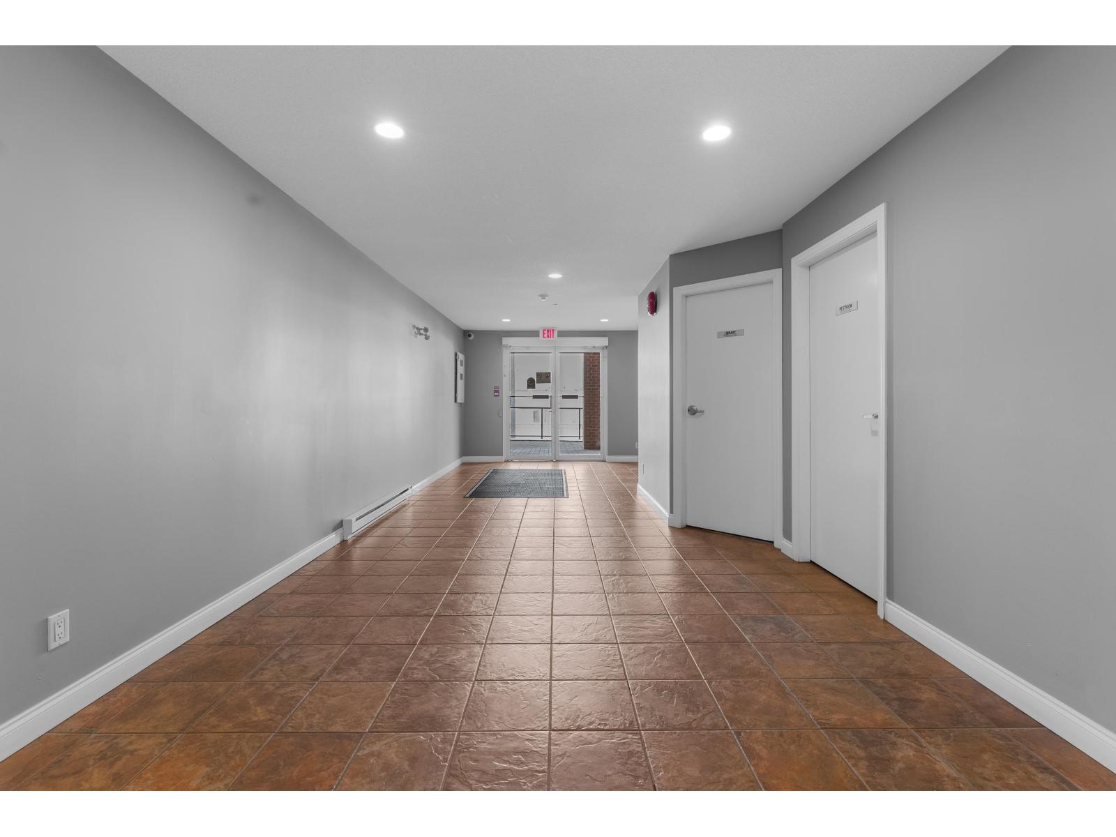 104 19774 56 Avenue, Langley, British Columbia  V3A 3X6 - Photo 23 - R3109217