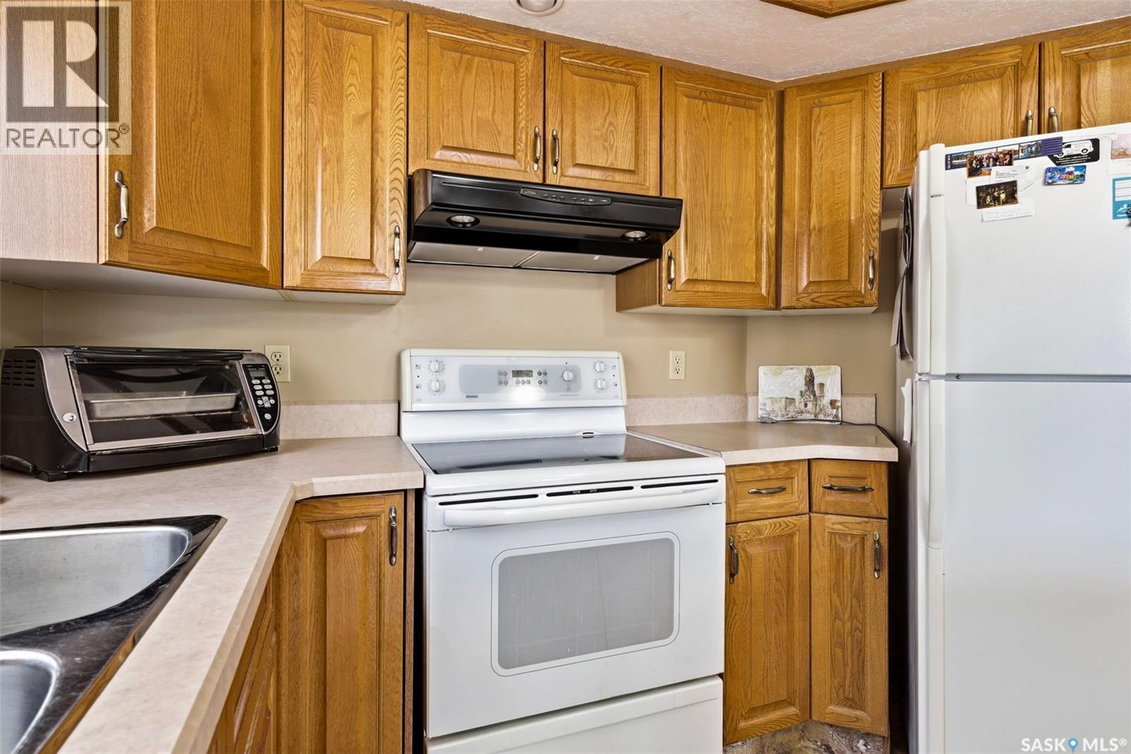 72 Greensboro Drive, Regina, Saskatchewan  S4S 7G1 - Photo 11 - SK032590