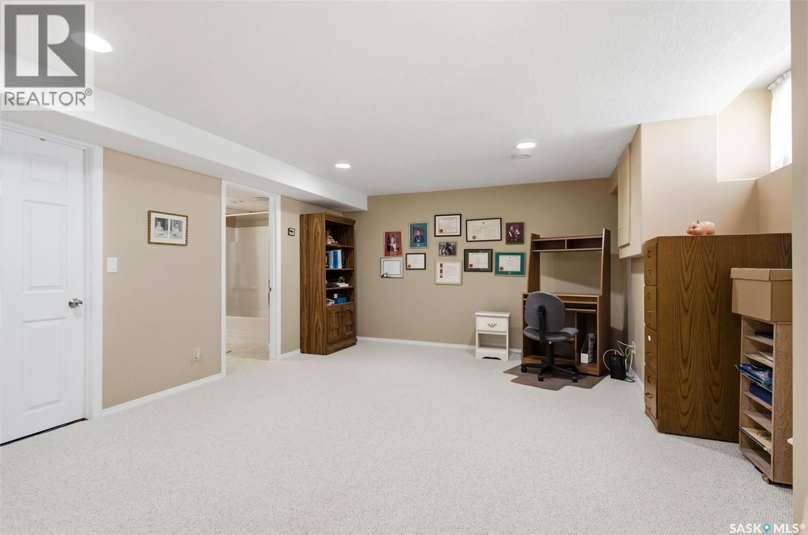 72 Greensboro Drive, Regina, Saskatchewan  S4S 7G1 - Photo 28 - SK032590