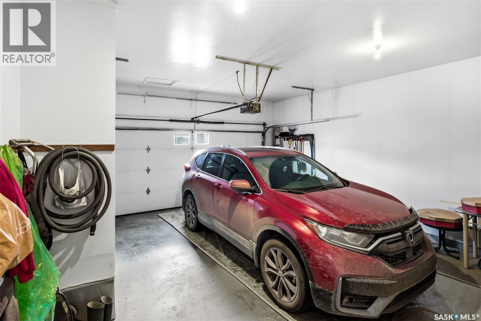 72 Greensboro Drive, Regina, Saskatchewan  S4S 7G1 - Photo 37 - SK032590