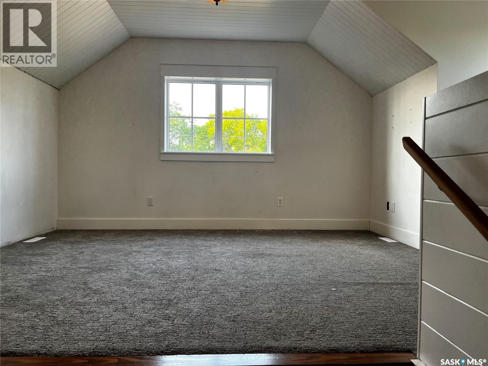 1306 Assiniboia Avenue, Grenfell, Saskatchewan  S0G 2B0 - Photo 34 - SK032583