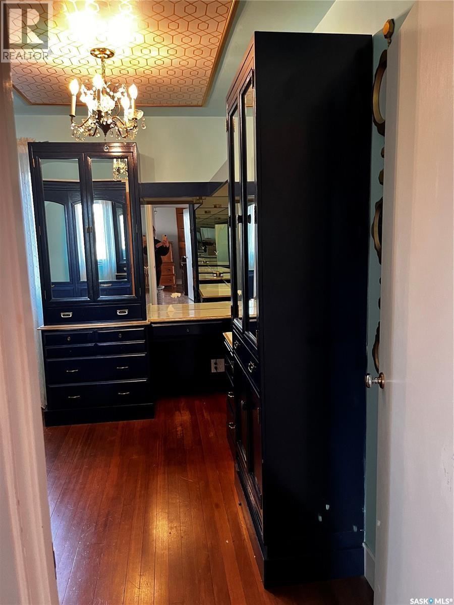 1306 Assiniboia Avenue, Grenfell, Saskatchewan  S0G 2B0 - Photo 36 - SK032583