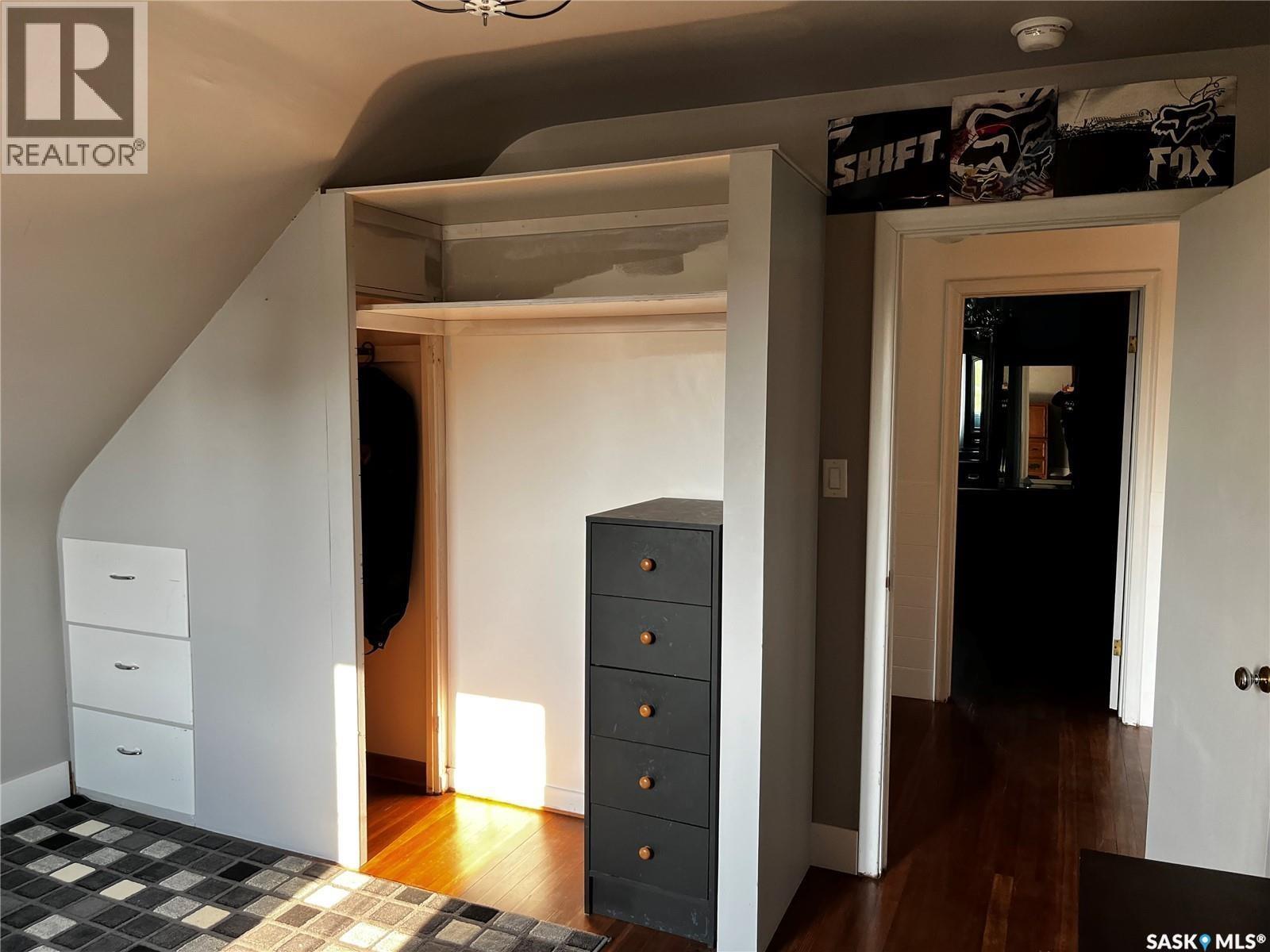 1306 Assiniboia Avenue, Grenfell, Saskatchewan  S0G 2B0 - Photo 41 - SK032583