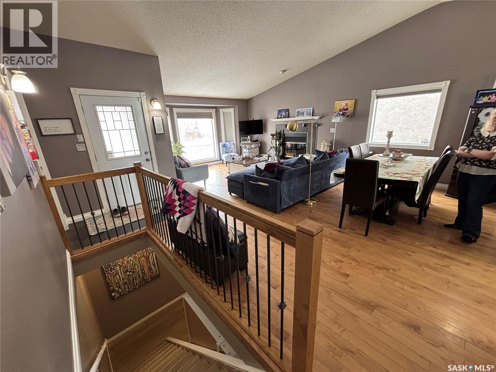 746 Sun Valley Drive, Estevan, Saskatchewan  S4A 2R2 - Photo 21 - SK032555