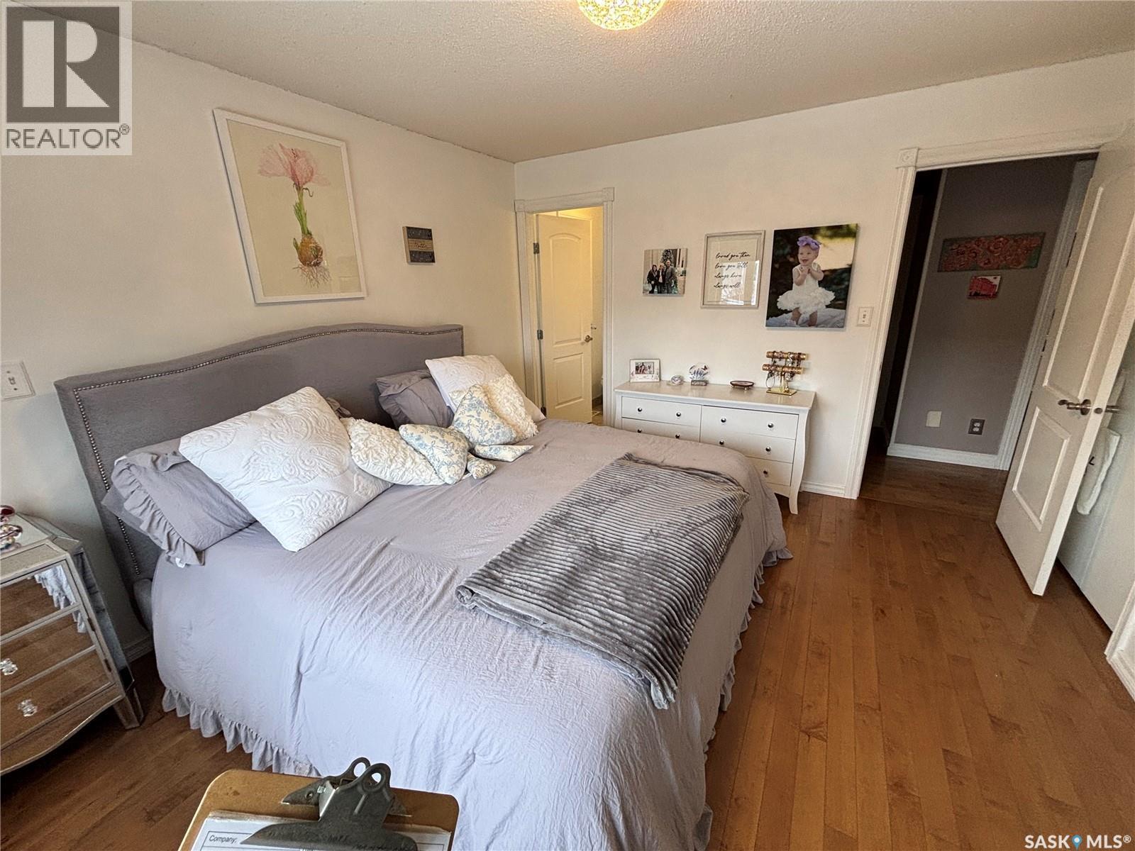 746 Sun Valley Drive, Estevan, Saskatchewan  S4A 2R2 - Photo 25 - SK032555