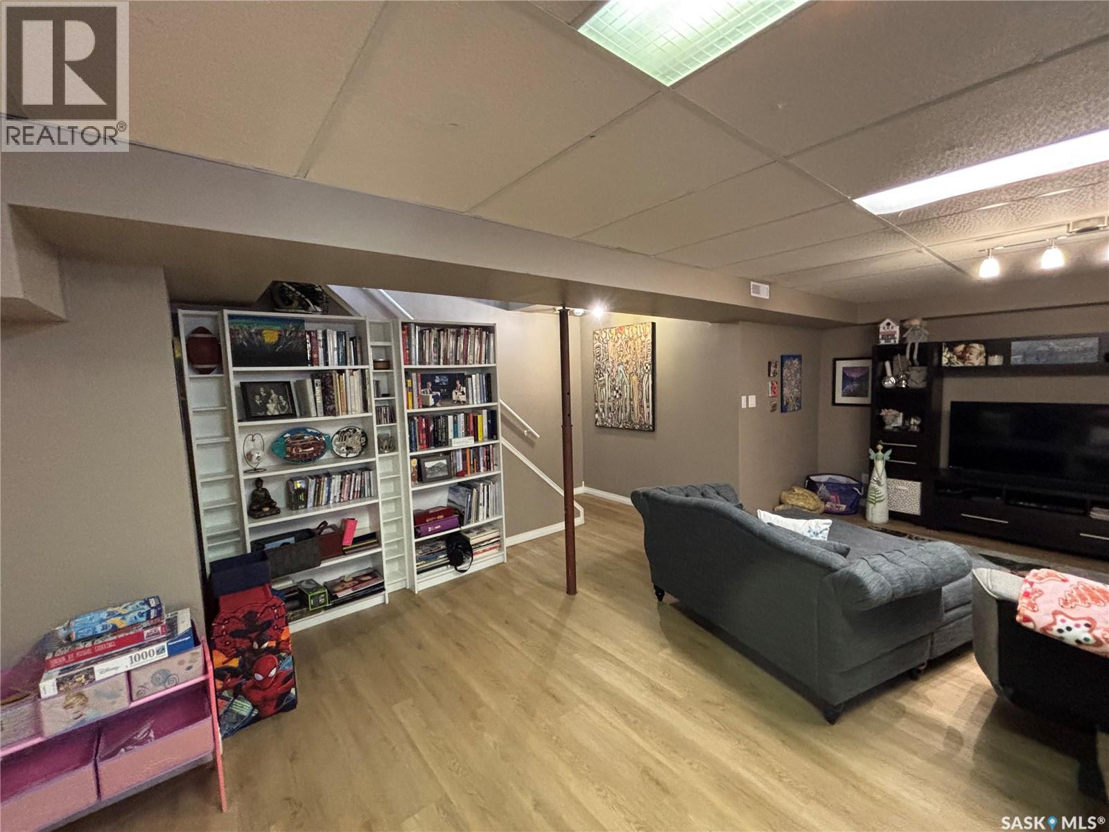 746 Sun Valley Drive, Estevan, Saskatchewan  S4A 2R2 - Photo 33 - SK032555