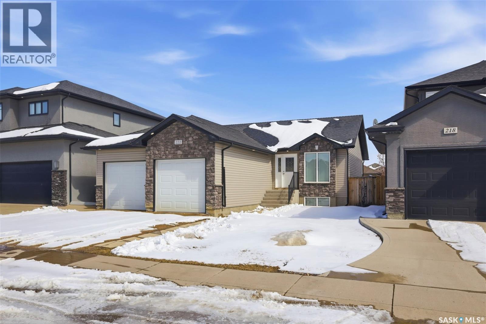 222 Fleming Crescent, Saskatoon, Saskatchewan  S7W 0E7 - Photo 2 - SK032553