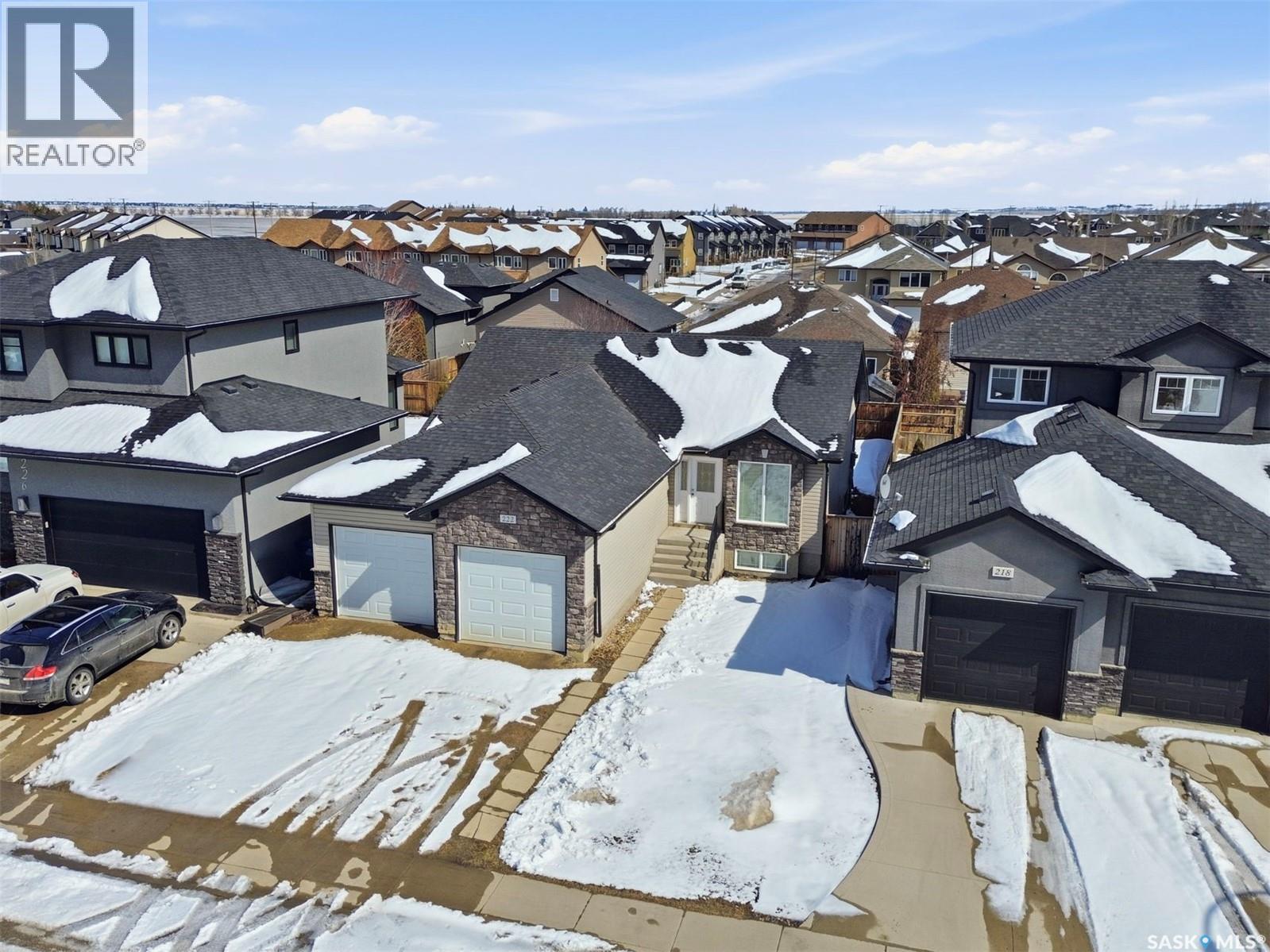 222 Fleming Crescent, Saskatoon, Saskatchewan  S7W 0E7 - Photo 3 - SK032553