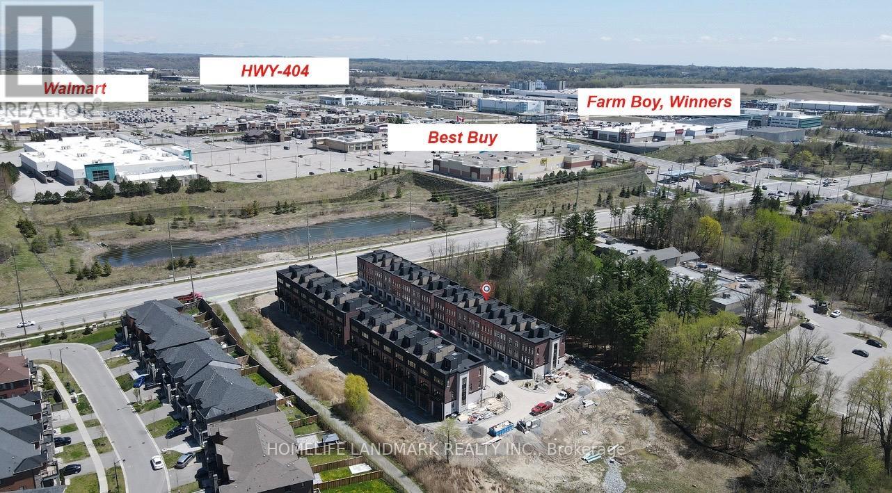 27 Chestnut Court, Aurora, Ontario  L4G 4A4 - Photo 2 - N12983030