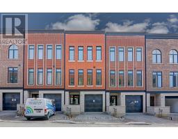 27 CHESTNUT COURT, Aurora, Ontario