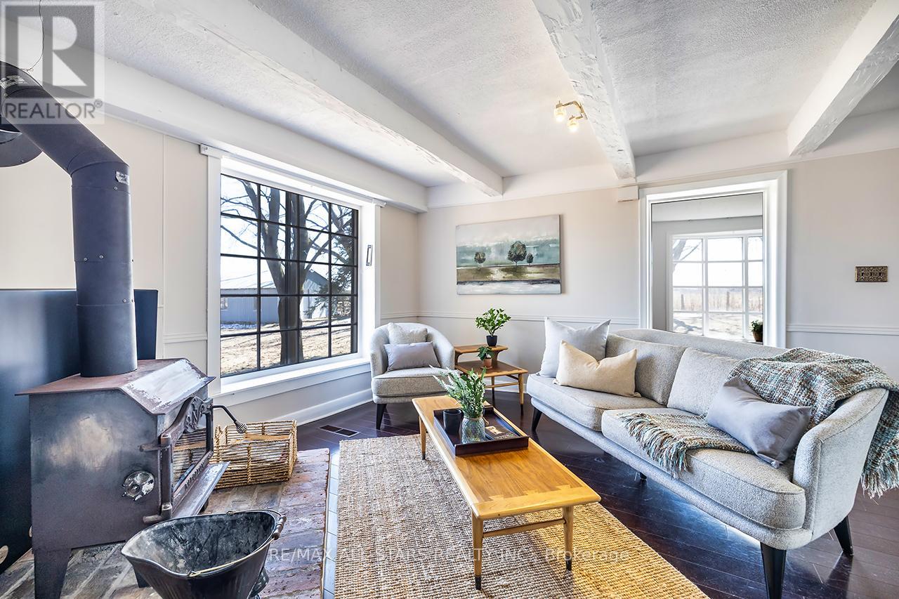 16865 Ridge Road, Brock, Ontario  L0C 1H0 - Photo 24 - N12983048