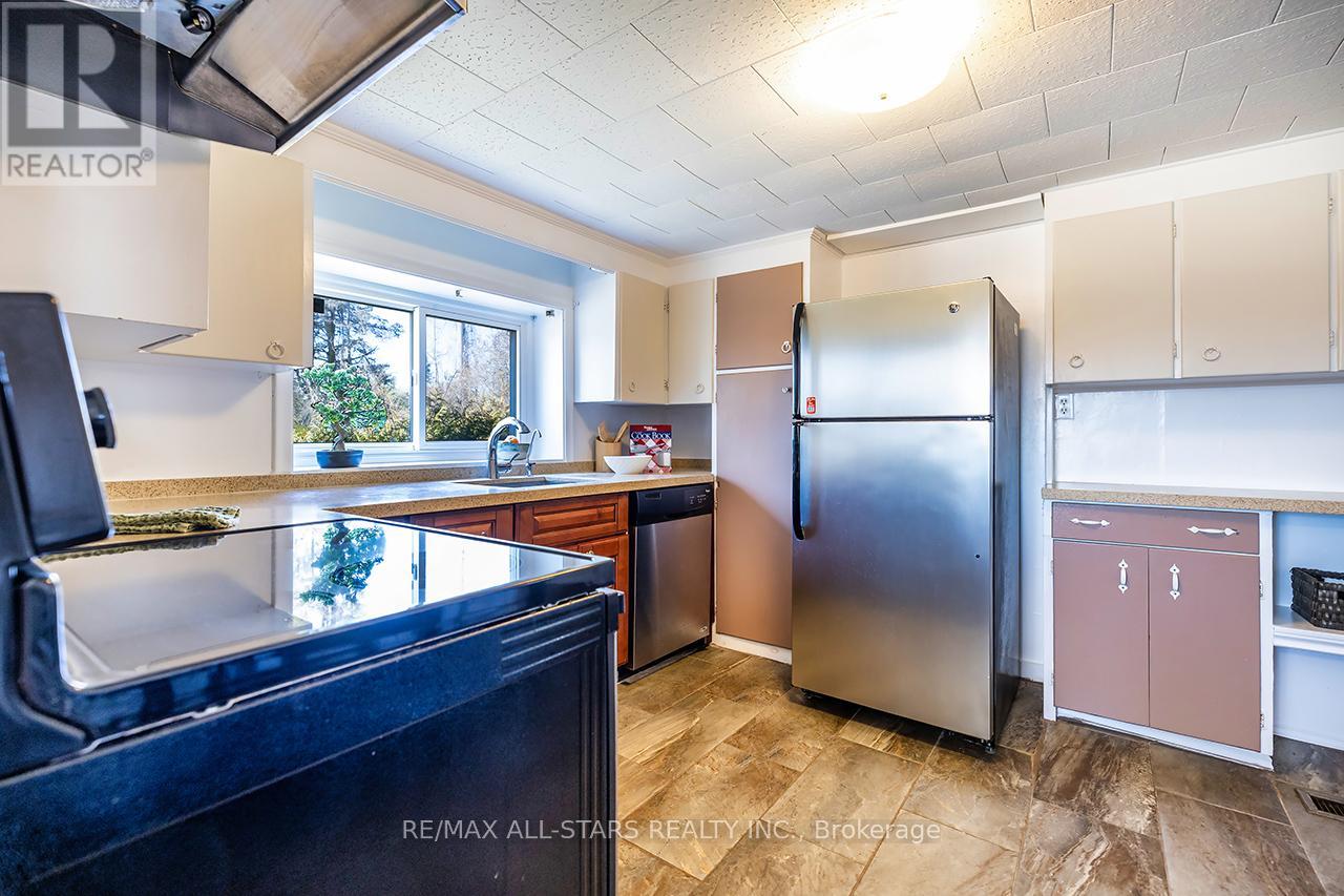 16865 Ridge Road, Brock, Ontario  L0C 1H0 - Photo 30 - N12983048