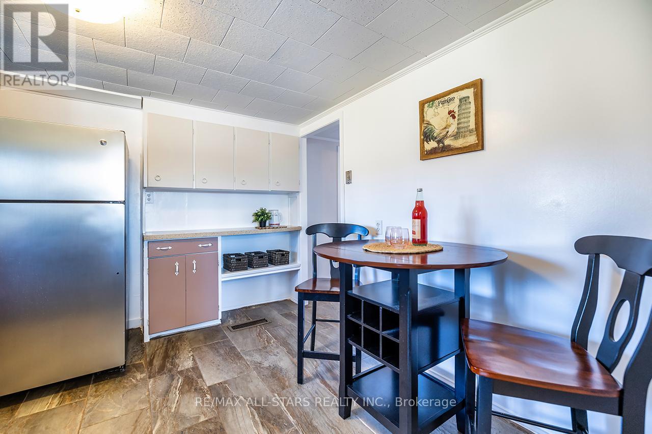 16865 Ridge Road, Brock, Ontario  L0C 1H0 - Photo 32 - N12983048