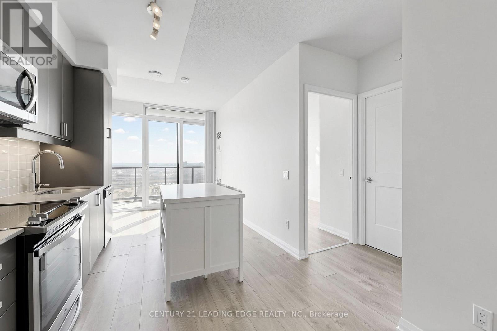 3618 - 7895 Jane Street, Vaughan, Ontario  L4K 0K2 - Photo 5 - N12983092