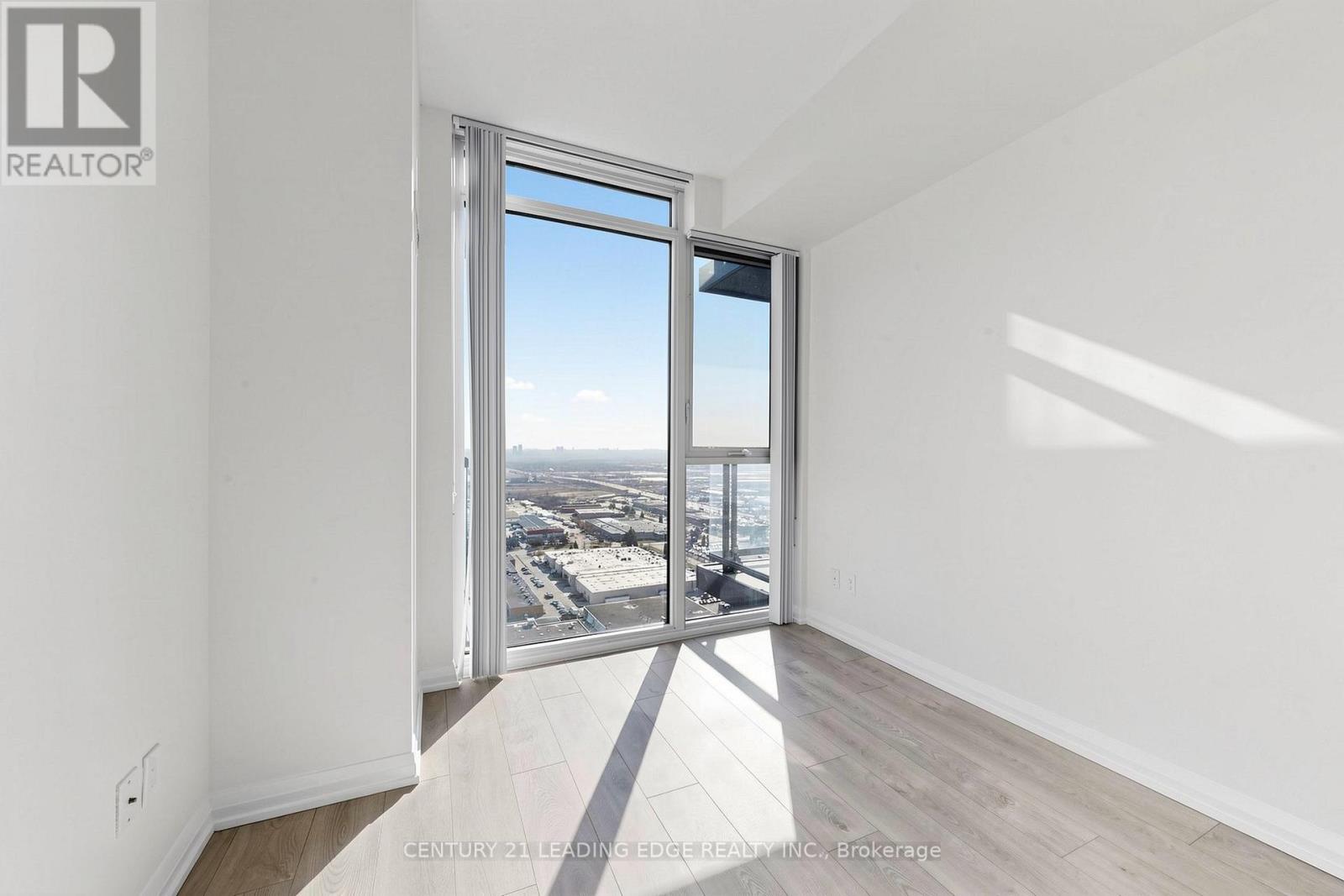 3618 - 7895 Jane Street, Vaughan, Ontario  L4K 0K2 - Photo 8 - N12983092