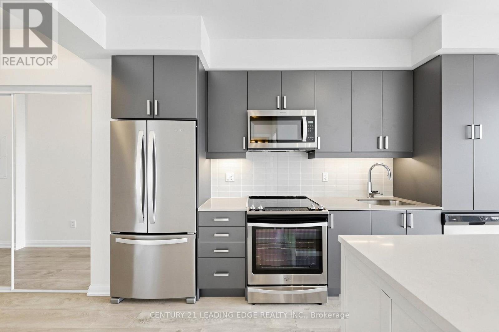 3618 - 7895 Jane Street, Vaughan, Ontario  L4K 0K2 - Photo 9 - N12983092