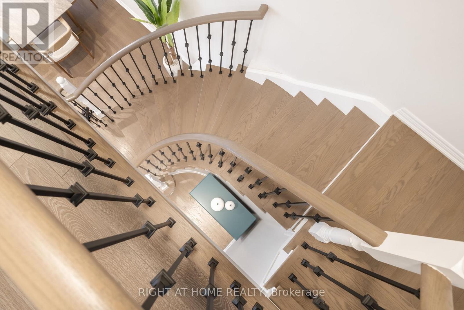 14 Lady Loretta Lane, Vaughan, Ontario  L6A 4G3 - Photo 24 - N12983158